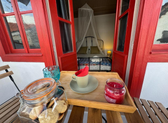 Full House | Local Accommodation